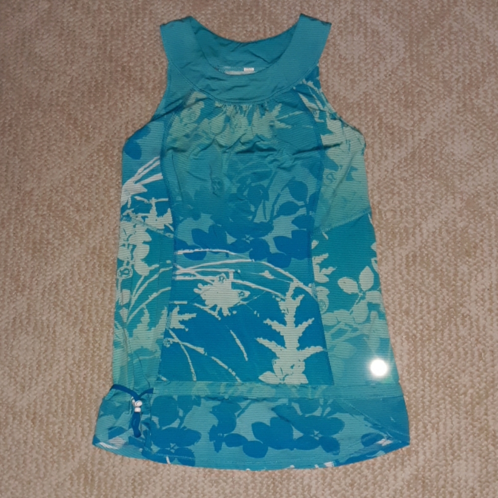Lululemon Athletica top, size XS